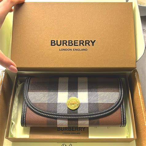 burberry halton red wallet|Burberry Halton Vintage Check & Leather Continental Wallet.